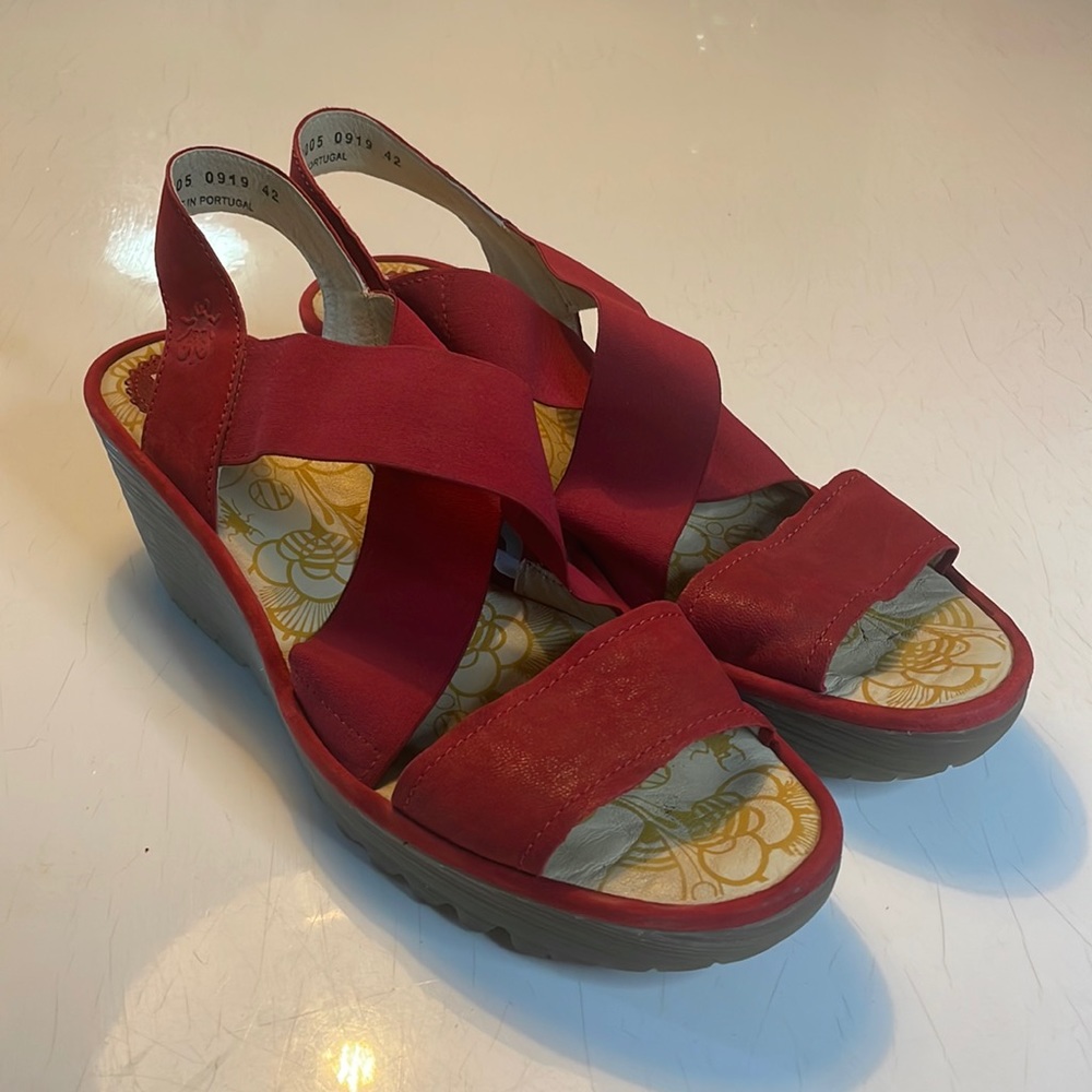 Fly London size 42 (11) Women’s stretch platform sandals